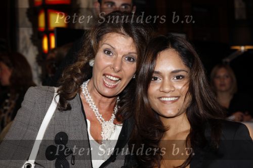 Amsterdam 4 oktober 2007
Premiere commercial Nespresso in Tuschinski. Elaine Vis met ...