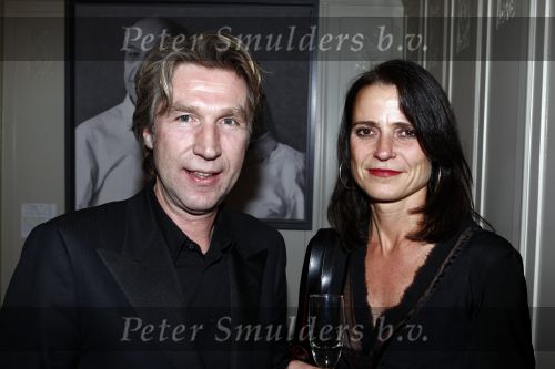 Den Haag 27 oktober 2008
Premiere Piaf en het koninklijk theater i Den Hag met Liesbeth List in de hoofdrol. Frank Boeijen met vrouw
Peter Smulders bv