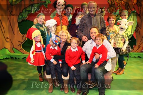 Oss, 9 Oktober 2008
Premiere \