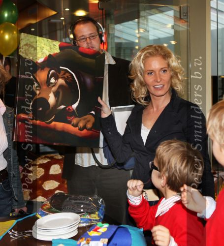 Oss, 9 Oktober 2008
Premiere \