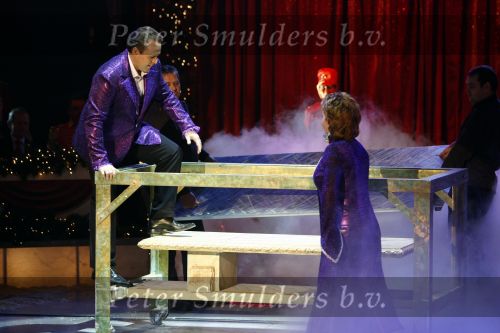 Den Bosch 19  november 2008
Kerstcircus rtl gepresenteerd door Wendy v Dijk en Beua v Erven Dorens. Frans Bauer doet act met Marianne Weber. Mariska is zwanger en was er met de kinderen Frans Christiaan en Jan.
Peter Smulders bv