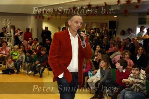 Den Haag 19 december 2008
Het Russisch staatscircus treedt op in het Juliana kinderziekenhuis. Frederik de Groot
Peter Smulders bv