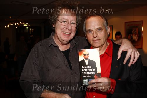 Hoorn 29 november 2008
Presentatie boek Frederik de Groot in de schouwburg van Hoorn. Hans Otjes
Peter Smulders bv