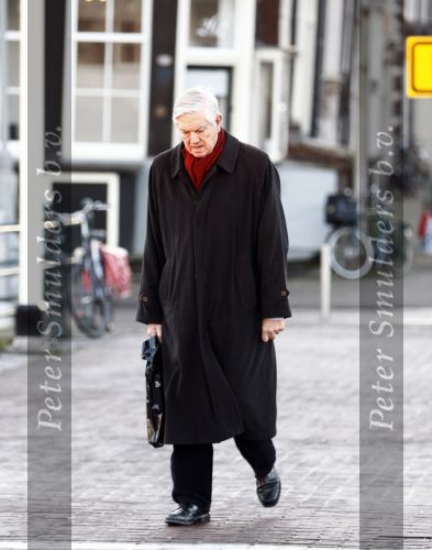 Amsterdam 10 december 2008
Frits Bolkestein wandelend in Amsterdam.
Peter Smulders bv