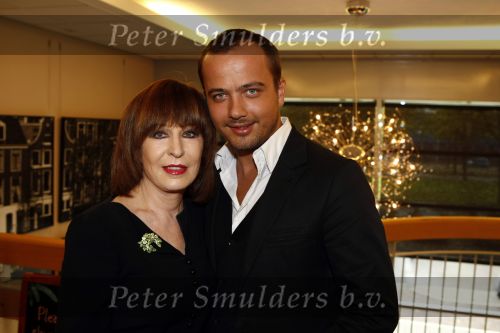 Amsterdam 1 oktober 2008
Presentatie musical Piaff met Liesbeth List en Geert Hoes.
Peter Smulders bv