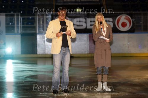 Amsterdam 23 oktober 2007
Nance Coolen en Gerard Joling bij presentatie sterren dansen op het ijs van sbs6  op de jaap eden baan.