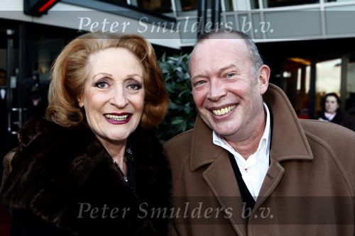 Zaandam 7 december 2008
Premiere op hoop van zegen. Frans Mulder met Gerrie v d Klei
Peter Smulders bv