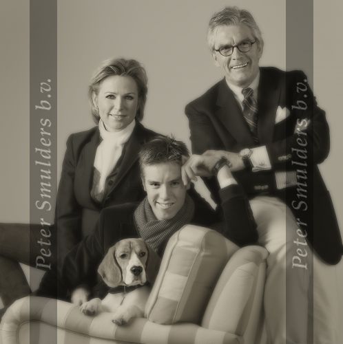 Eindhoven, 9 December 2008
Gezin Peter Smulders met Ingeborg Smulders & Junior Smulders
Foto Studio Herman de Winter
