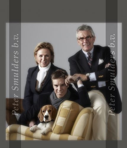 Eindhoven, 9 December 2008
Gezin Peter Smulders met Ingeborg Smulders & Junior Smulders
Foto Studio Herman de Winter