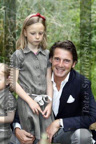 Apeldoorn 30 mei 2008
Prins Maurits Prinses Marilene en hun kinderen Prinses Anna Prins Lucas en Prinses Felicia  tijdens fotoshoot vanwege 10 jarig huwelijk in de apenheul.