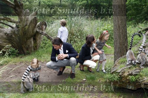 Apeldoorn 30 mei 2008
Prins Maurits Prinses Marilene en hun kinderen Prinses Anna Prins Lucas en Prinses Felicia  tijdens fotoshoot vanwege 10 jarig huwelijk in de apenheul.