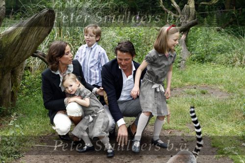Apeldoorn 30 mei 2008
Prins Maurits Prinses Marilene en hun kinderen Prinses Anna Prins Lucas en Prinses Felicia  tijdens fotoshoot vanwege 10 jarig huwelijk in de apenheul.