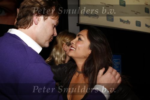 Amsterdam 16 oktober 2008
Veiling van foto\'s door diversen Bn ers gemaakt die geveild worden voor micro krediet in hotel arena. Gijs Staverman met Monique Kleeman
Peter Smulders bv