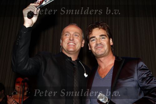 Amsterdam 7 november 2008
Presentatie boek en cd van Gordon bij Panama. jeroen v d Boom
Peter Smulders bv