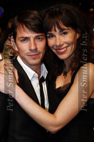Amsterdam 13 oktober 2008
Halina Reijn met een vriend  bij premiere Bride flight in tuschinski.
Peter Smulders bv