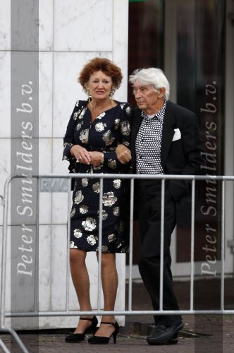 Amsterdam 11 september 2007
Koningin Beatrix en prinses Maxima bij voorstelling voor 75e verjaardag van Hans v Maanen in het muziektheater. Hedy d Ancona en AAd Veldhoen