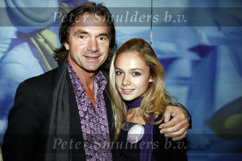 Rotterdam 16 oktober 2008
Premiere Holiday on ice in ahoy. Hein Vergeer met dochter
Peter Smulders bv