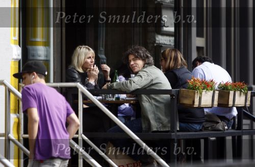 New York 1 november 2008
Sander Vahle met zijn vriendin Heleen Kolff aan het winkelen in Soho .
Peter Smulders bv