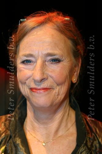 Breda, 24 November 2008
Premiere dramaserie WOLFSEINDE in het Chasse theater
Helen Juurlink
Foto Peter Smulders BV
