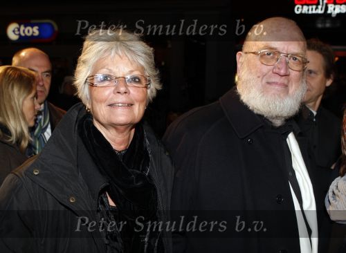 Amsterdam 19 november 2007
Premiere van de scheepsjongens van de bontekoe in tuschinski. filmregisseur met vrouw