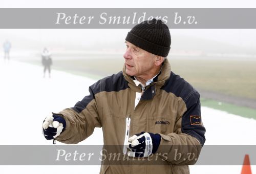 Biddinghuizen 23 december 2008
eerste dag van de film de hel van 63 op de schaatsbaan in Biddinghuizen met Henk Gemser Chris Zegers Cas Jansen en Chava voor in t Holt.
Peter Smulders bv