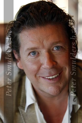 Amsterdam 29 oktober 2008
Finalisten van het sbs6 programma popstars bij escape. Henkjan Smits
Peter Smulders bv