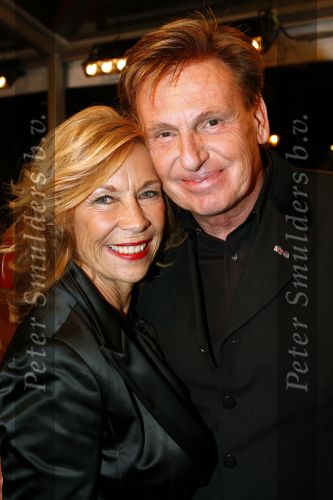Amsterdam 10 oktober 2008
Premiere Sunset Boulevard in Carre. Henny Huisman met vrouw Lia
Peter Smulders bv
