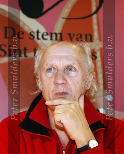 Amsterdam 11 november 2008
Herman v Veen bij presentatie van sinterklaas boek in de bibliotheek in Amsterdam.
Peter Smulders bv
