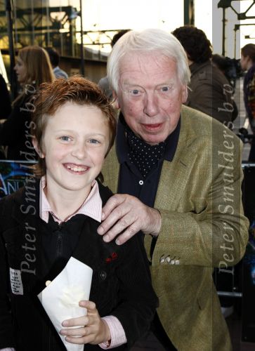 Amsterdam 6 oktober 2008
Premiere film huis Anubis in de theaterfabriek. Hero Muller met kleinzoon Danny
Peter Smulders bv