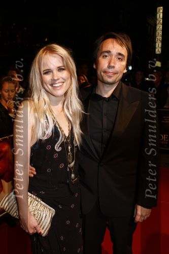 Amsterdam 13 oktober 2008
Ilse de Lange met vriend  bij premiere Bride flight in tuschinski.
Peter Smulders bv