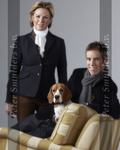 Eindhoven, 9 December 2008
Gezin Peter Smulders met Ingeborg Smulders & Junior Smulders
Foto Studio Herman de Winter