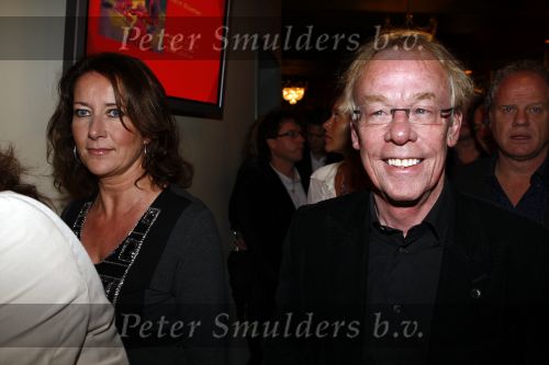 Amsterdam 27 oktober 2008
Jack Spijkerman met zijn ex vrouw Jennemiek bij het 25 jarig artiestenbestaan van Karin Bloemen in Carre.
Peter Smulders bv