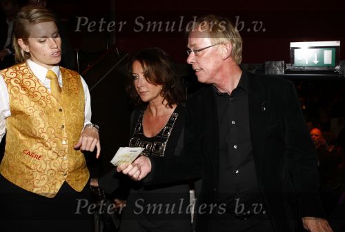 Amsterdam 27 oktober 2008
Jack Spijkerman met zijn ex vrouw Jennemiek bij het 25 jarig artiestenbestaan van Karin Bloemen in Carre.
Peter Smulders bv
