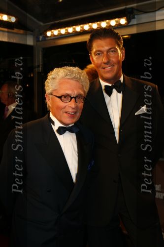 Amsterdam 10 oktober 2008
Premiere Sunset Boulevard in Carre. Jacques d Ancona met een vriend
Peter Smulders bv