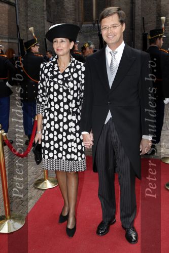 Den Haag 19 september 2007
Prinsjesdag op het binnenhof met de ministers en staatssecretaressen met hoedjes Jan Peter Balkenende met vrouw Bianca