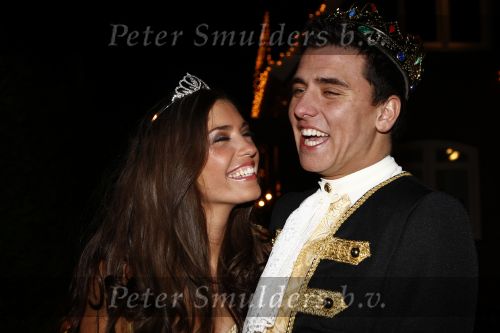 Amsterdam 21 december 2008
House warm party van Jan Smit en Yolanthe Cabau v Kasbergen. Iedereen is verkleed in kleding uit sprookjes.
Peter Smulders bv