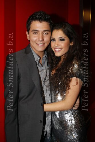 Amsterdam 27 oktober 2007
Jan Smit wint TMF award voor beste zanger en Yolanthe Cabau v Kasbergen is er bij in de heineken music hall.