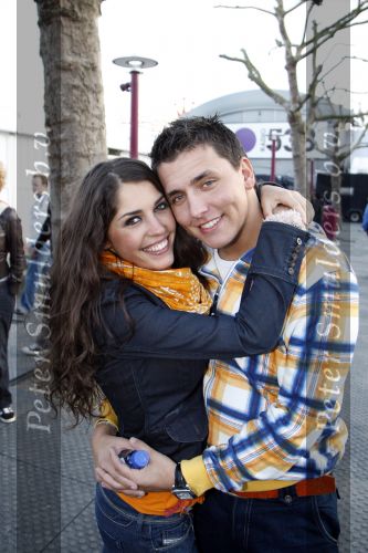 Amsterdam 30 april 2008
Het eerste optreden van Jan Smit na zijn operatie tijdens het radio 538 spektakel op koninginnedag. Jan heeft 8 maanden niet mogen zingen . Yolanthe Cabau v Kasbergen was er natuurlijk bij.
Peter Smulders bv