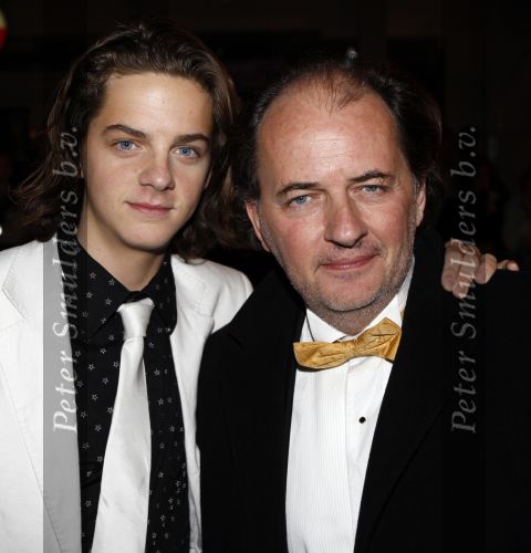 Amsterdam 7 oktober 2007
Premiere alles is liefde in Tuschinski. Jean v d velde en zijn zoon Yannick