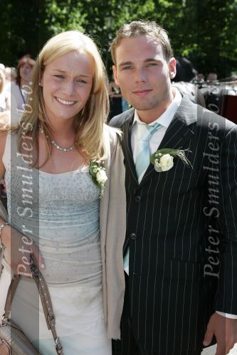 Maarssen 18 juni 2005
Wesley Sneijder en Ramona Streekstra trouwen .
Jeffrey Sneijders met vriendin 
Peter Smulders bv