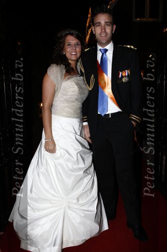Amsterdam 21 december 2008
House warm party van Jan Smit en Yolanthe Cabau v Kasbergen. Iedereen is verkleed in kleding uit sprookjes. jenny Smit met man
Peter Smulders bv