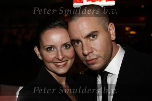 Amsterdam 17 november 2008
Premiere Oorlogswinter in Tuschinski. Jeroen v Koningsbrugge met zijn vrouw
Peter Smulders bv