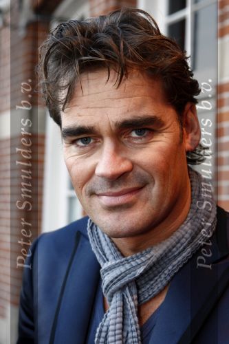 Amsterdam 7 november 2008
Presentatie boek en cd van Gordon bij Panma. jeroen v d Boom met vriendin
Peter Smulders bv