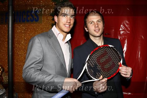 18 December 2008 Kerst/Nieuwjaarsborrel Princess
Jesse Huta Galung met Teun de Nooijer
Foto Peter Smulders BV Eindhoven