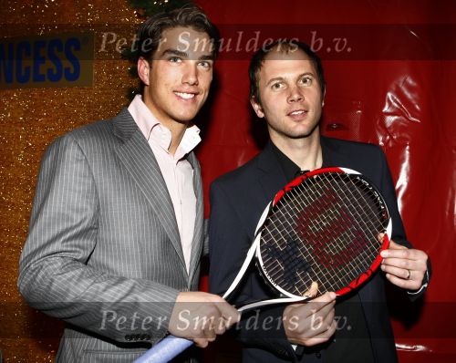 18 December 2008 Kerst/Nieuwjaarsborrel Princess
Jesse Huta Galung met Teun de Nooijer
Foto Peter Smulders BV Eindhoven