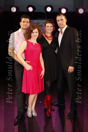 Utrecht 8 november 2007
Presentatie musical Dirty Dancing in het beatrix theater. Martin v Bentem Jette Carolijn  v d Berg Chris Tates en Anouk v Nes