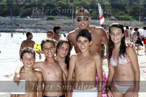 Ibiza 5 juli 2008
John Heitinga met zijn vriendin op vakantie op ibiza.