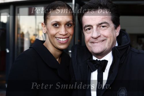 Zaandam 7 december 2008
Premiere op hoop van zegen. Johnny Kraaykamp jr met vriendin
Peter Smulders bv