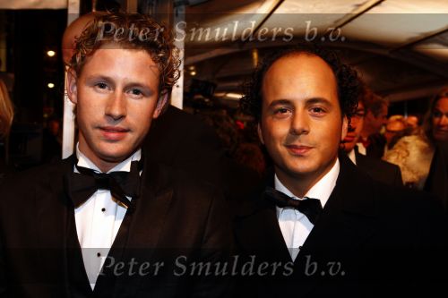Amstedam 8 december 2008
Prmiere film Wit licht in Tuschinski. Ewout Genemans en Jon Karthaus
Peter Smulders bv