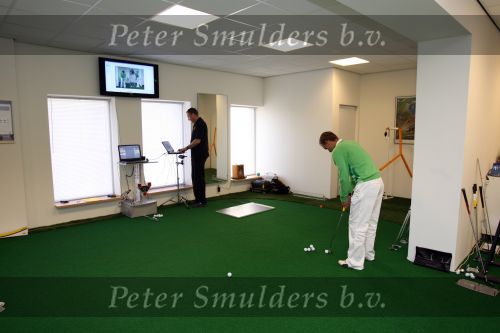Eindhoven, 2 Mei 2008 
Contract ondertekening en Golfinstructie door Bart v d Wind en Aad v Osmet Golfpro Joost Luiten 
Foto Peter Smulders BV te Eindhoven